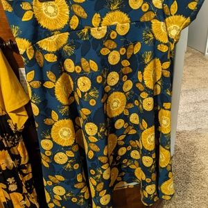 LuLaRoe size 3XL Azure Skirt